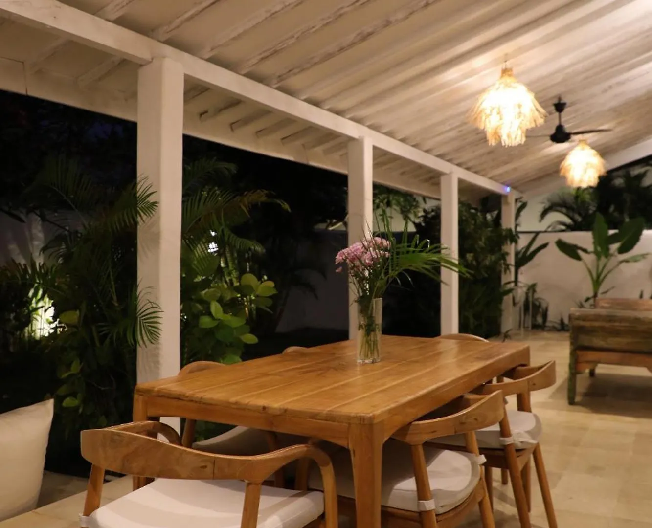 Villa Tom & Lucie Bingin Beach Uluwatu  Indonesia